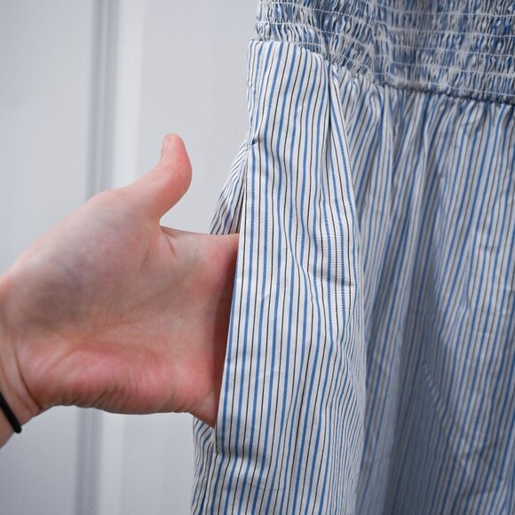 J. Crew Medium Short Sleeve Smocked Dress in Stripe Nautical Coastal Dress NWT - Picture 7 of 9